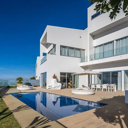 Villa Carlota By Madeira Caniço